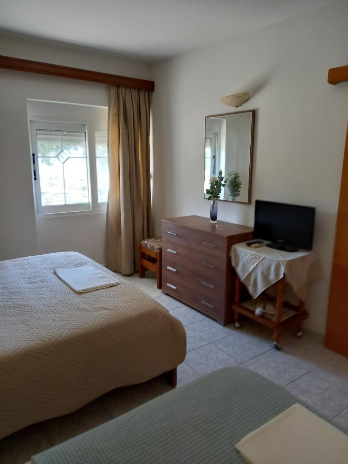 Galini Apartments 플라키아스 외부 사진