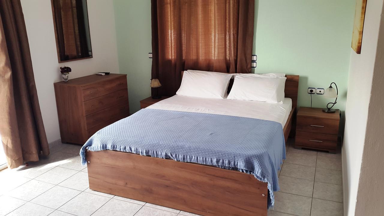 Galini Apartments 플라키아스 외부 사진